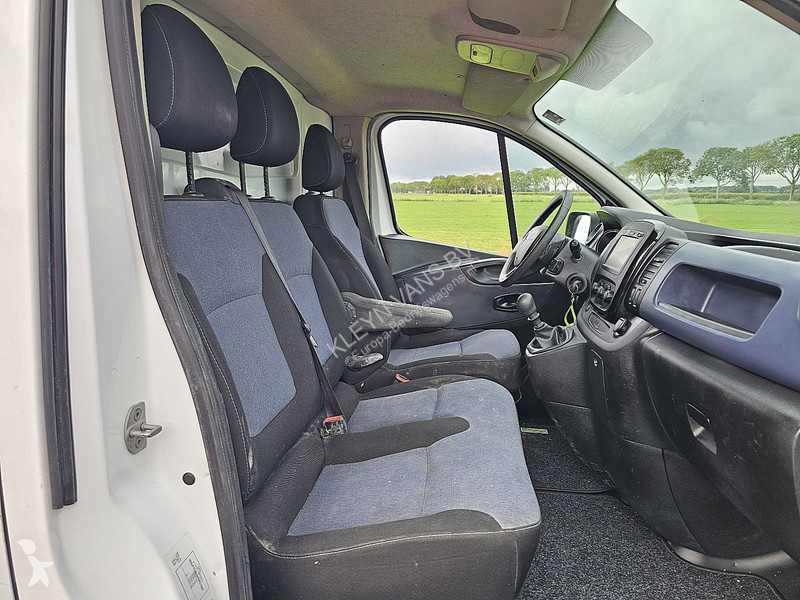 Лекотоварен автомобил Opel 1.6