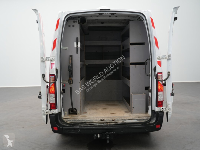 Furgoneta Renault 135PK