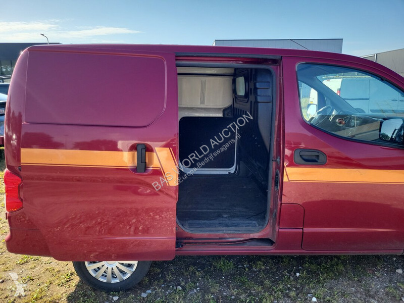 Furgoneta Nissan 86pk