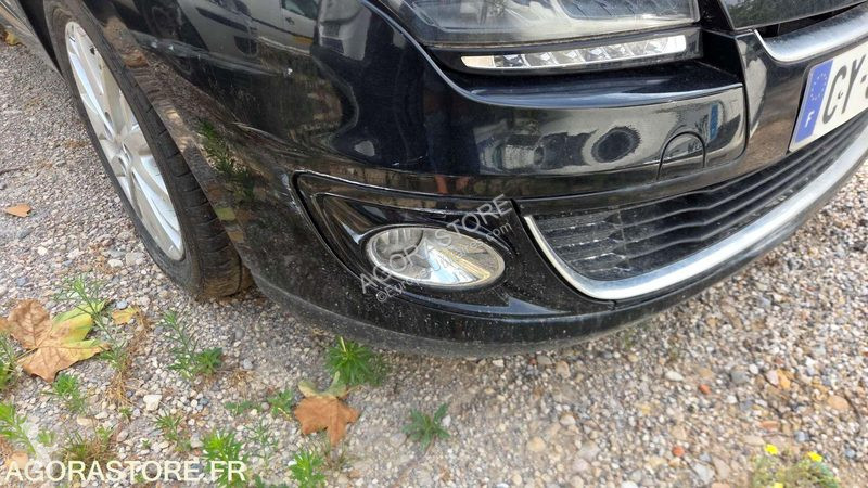 Лекотоварен автомобил Renault MEGANE