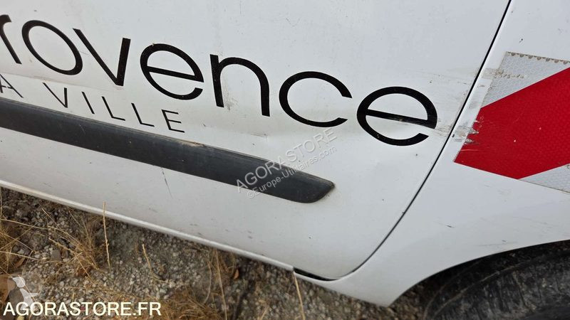 Лекотоварен автомобил Renault KANGOO