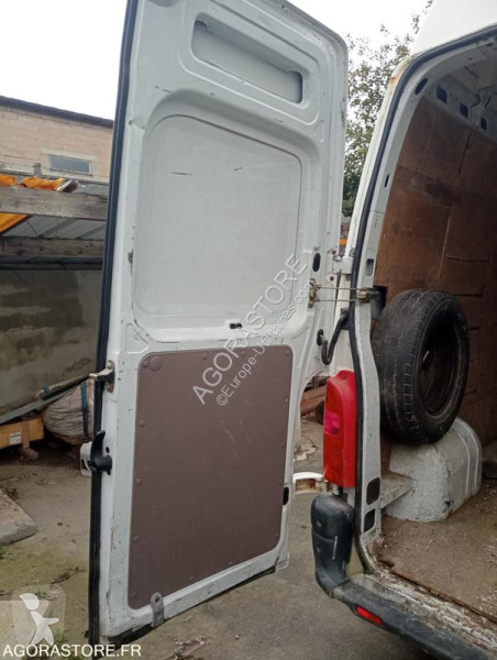 Лекотоварен автомобил Renault MASTER