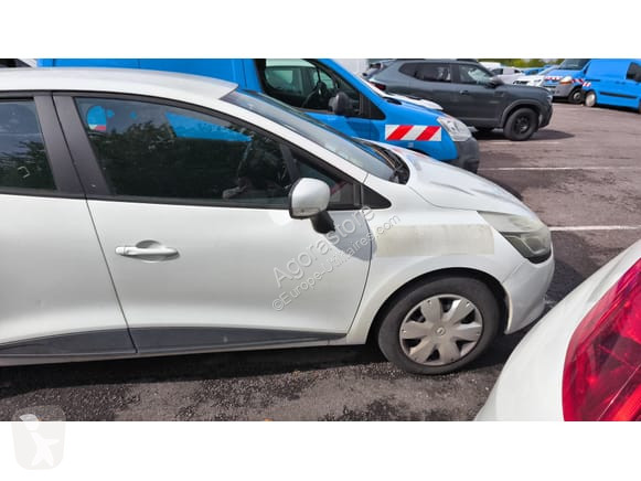 Лекотоварен автомобил Renault CLIO