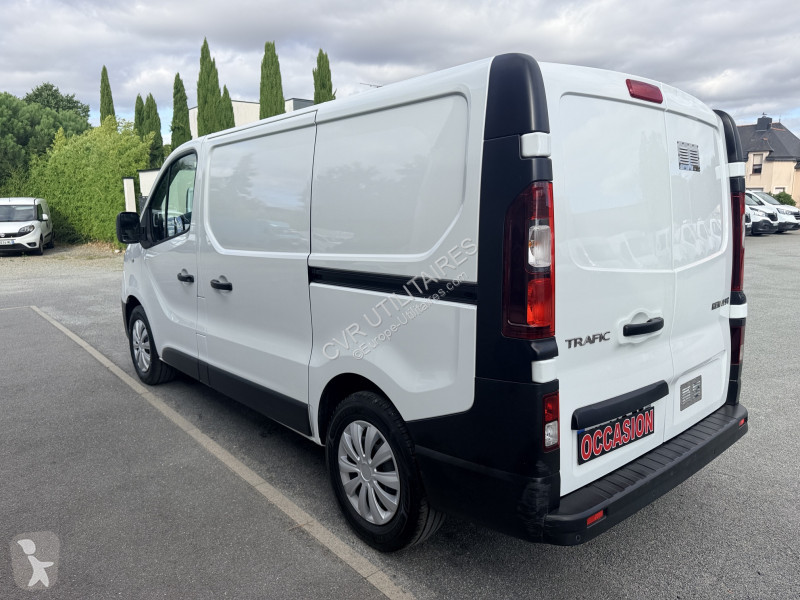 Furgoneta Renault TRAFIC III FG L1H1 1200 2.0...
