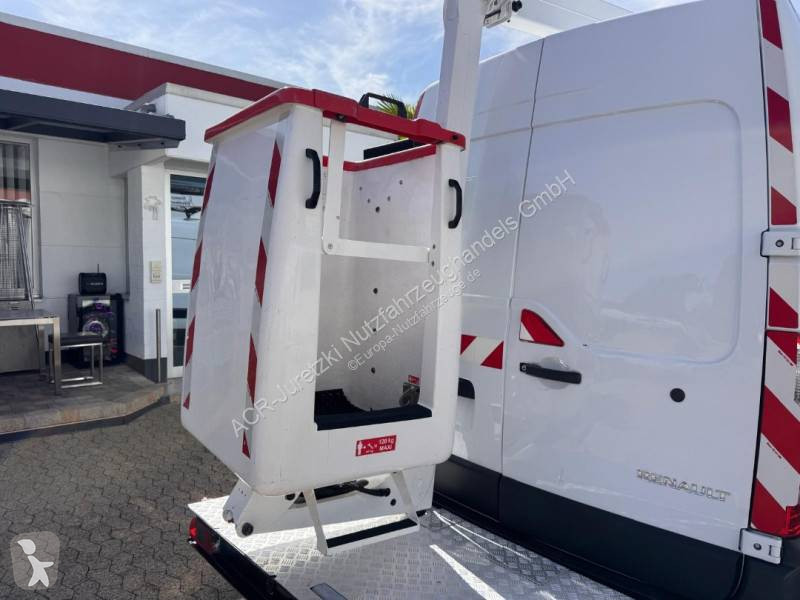 Bedrijfswagen Renault 145 DCI