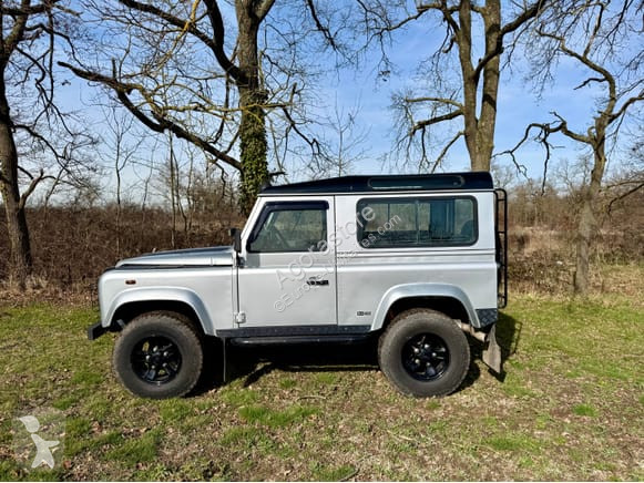 Furgoneta Land Rover DEFENDER