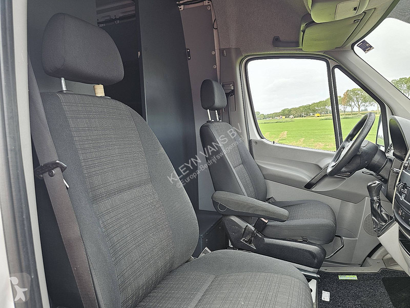 Bedrijfswagen Mercedes 311 L3H2 Post-Nl Koerier