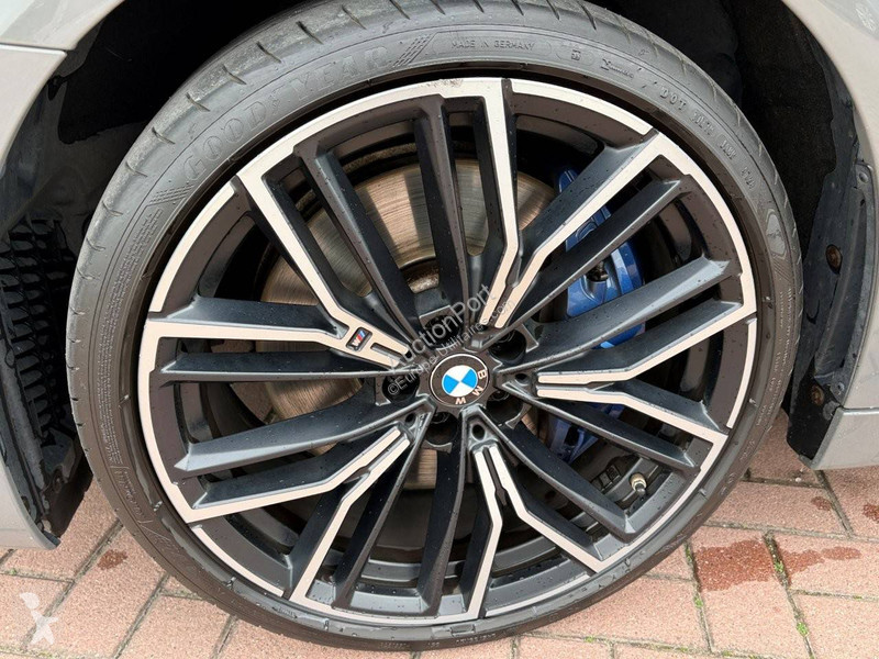 BMW  545E XDRIVE van