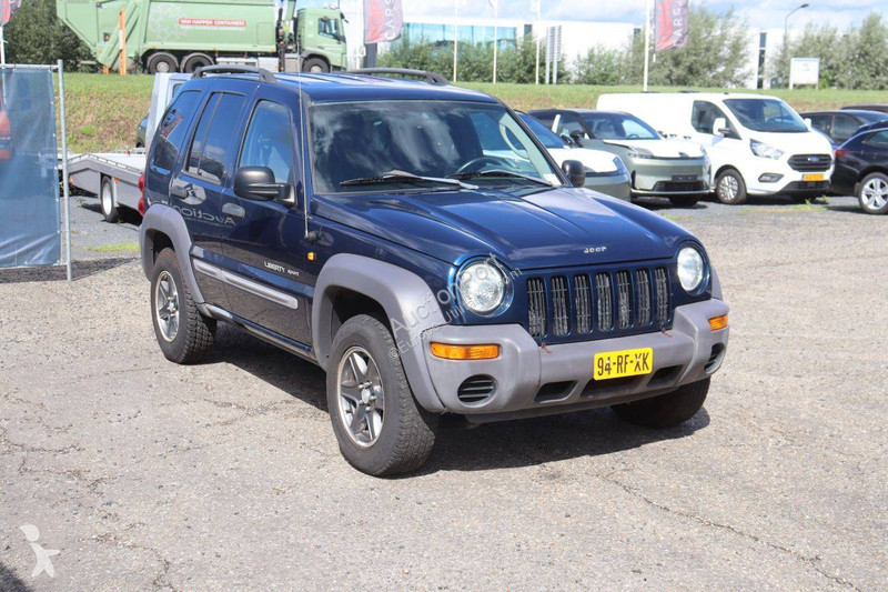 Furgoneta Jeep  LIBERTY SPORT