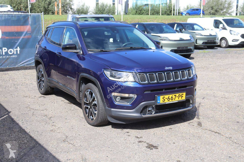 Furgoneta Jeep