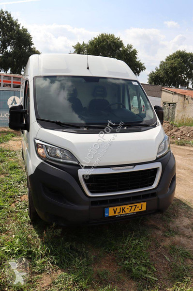 Peugeot  van