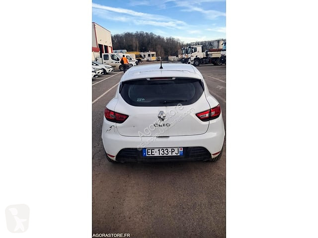 Коммерческий автомобиль