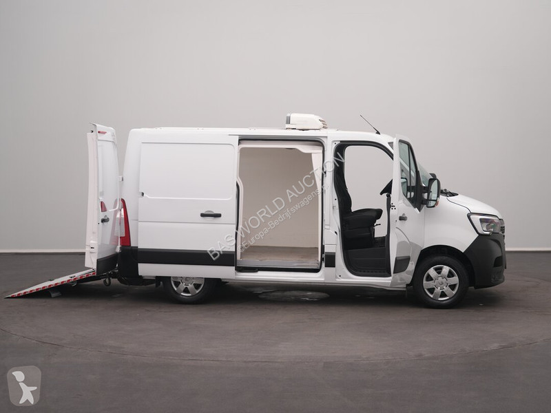 Furgoneta Renault 135PK