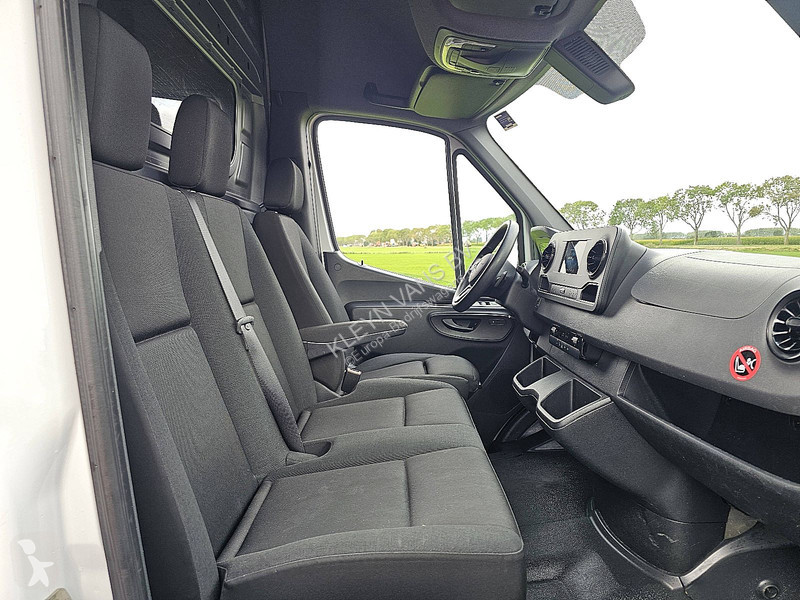 Bedrijfswagen Mercedes 317 L2H2 Automaat AC