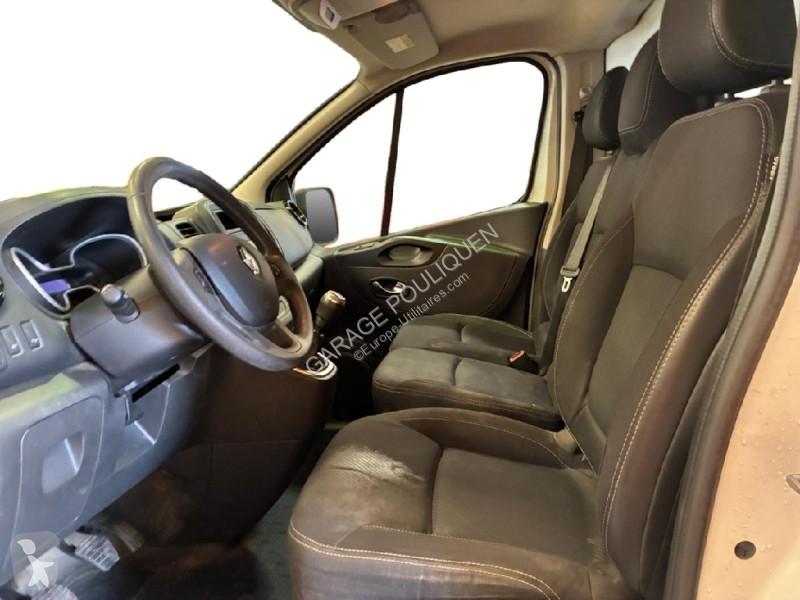Коммерческий автомобиль Renault FGN L2H2 2.0...