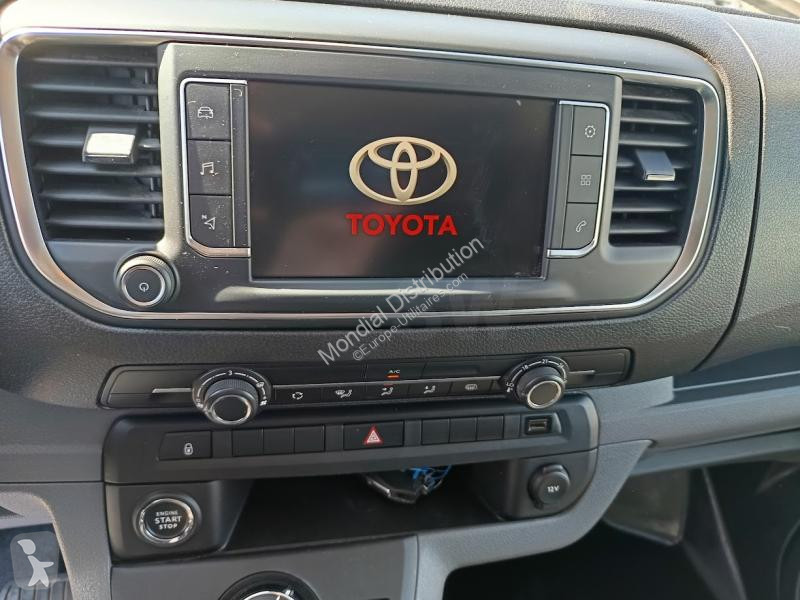 Furgoneta Toyota 2.0d D4D 180 CABINE...