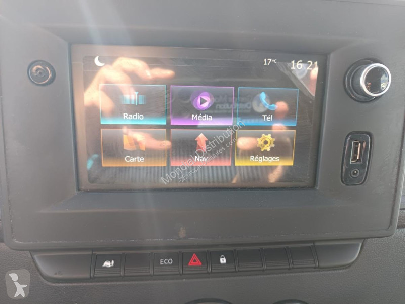 Furgoneta Renault 2.3L DCI 180 RED EDITION