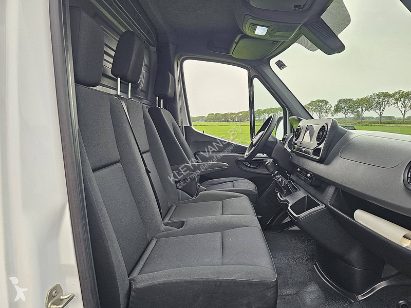 Mercedes 314 L2H1 RWD Trekhaak van