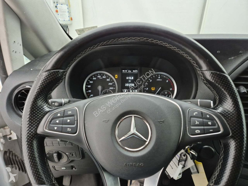 Užitkové vozidlo Mercedes Lang AUT/ECC/NAV/PDC...
