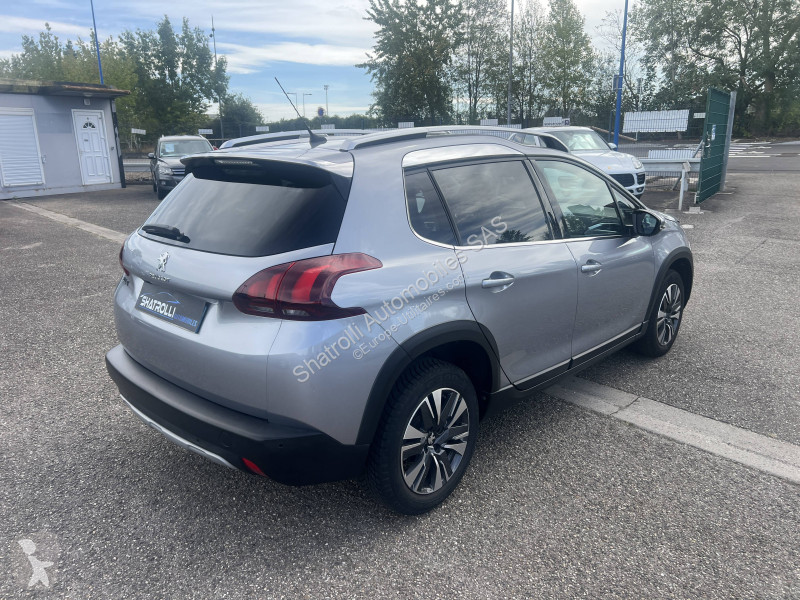 Užitkové vozidlo Peugeot 1.2 110ch Allure...