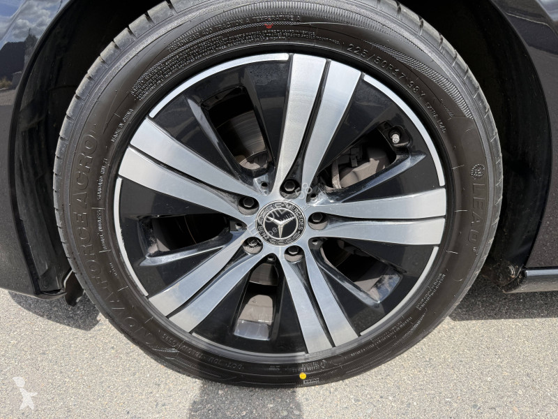 Коммерческий автомобиль Mercedes Classe C 200...
