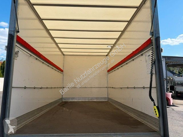 Veículo utilitário Iveco 35C16