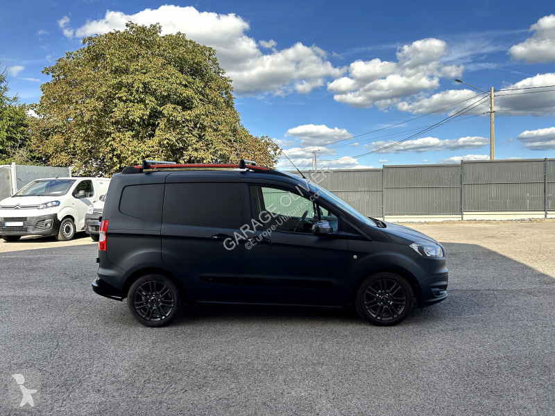 Коммерческий автомобиль Ford Transit 1.5 TDCI...