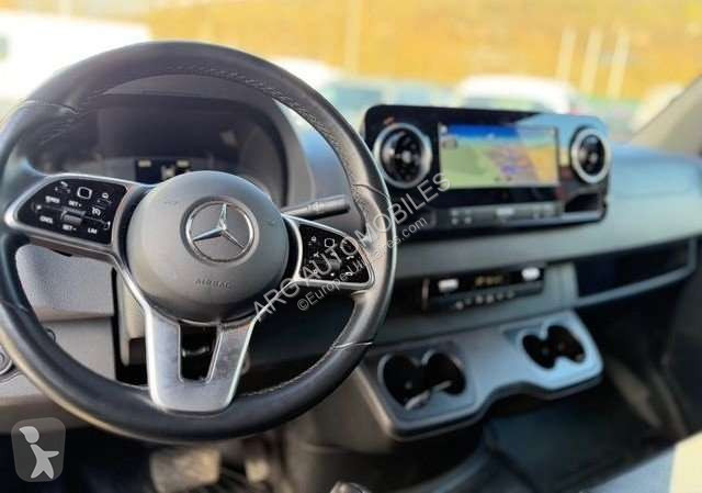 Коммерческий автомобиль Mercedes