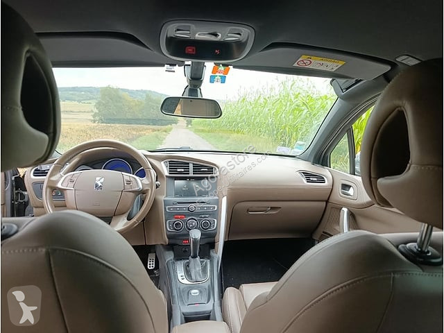 Коммерческий автомобиль DS DS4