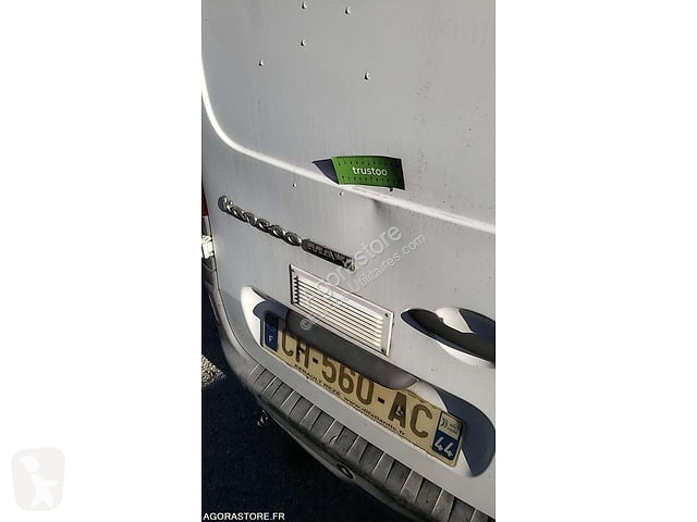 Коммерческий автомобиль
