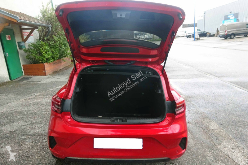 Коммерческий автомобиль Mitsubishi COLT 1,6...