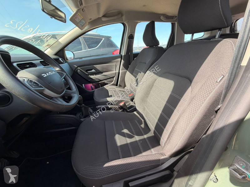 Коммерческий автомобиль Dacia II 1.0 Eco-G 100...