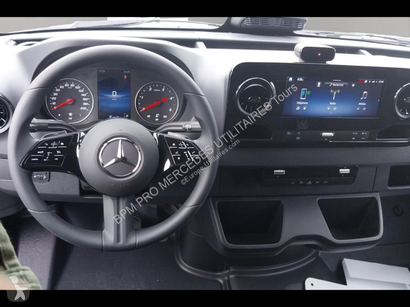 Коммерческий автомобиль Mercedes Fg 315 CDI 37...
