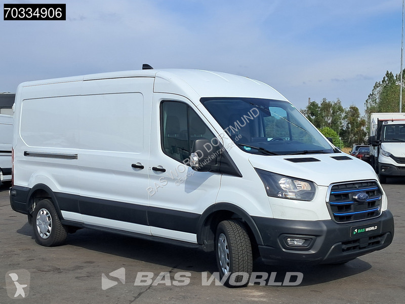 Užitkové vozidlo Ford Elektro 68kWh 317km WLTP...