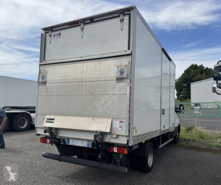 Furgoneta Iveco 35C16