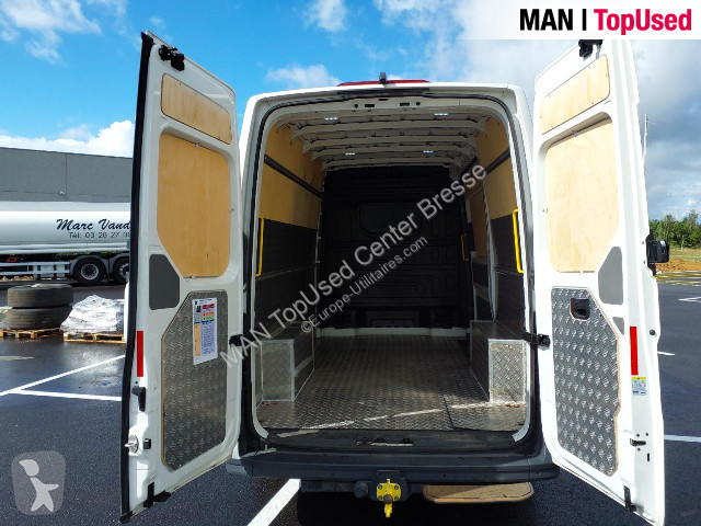Furgoneta MAN TGE 3.180 4X2F SB