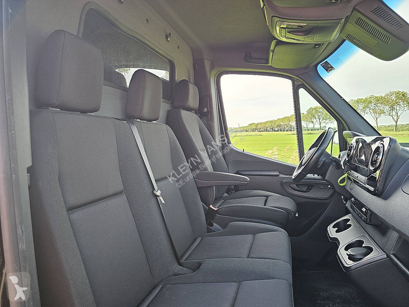 Haszongépjármű Mercedes 317 L2H2 LED Mbux10 Navi