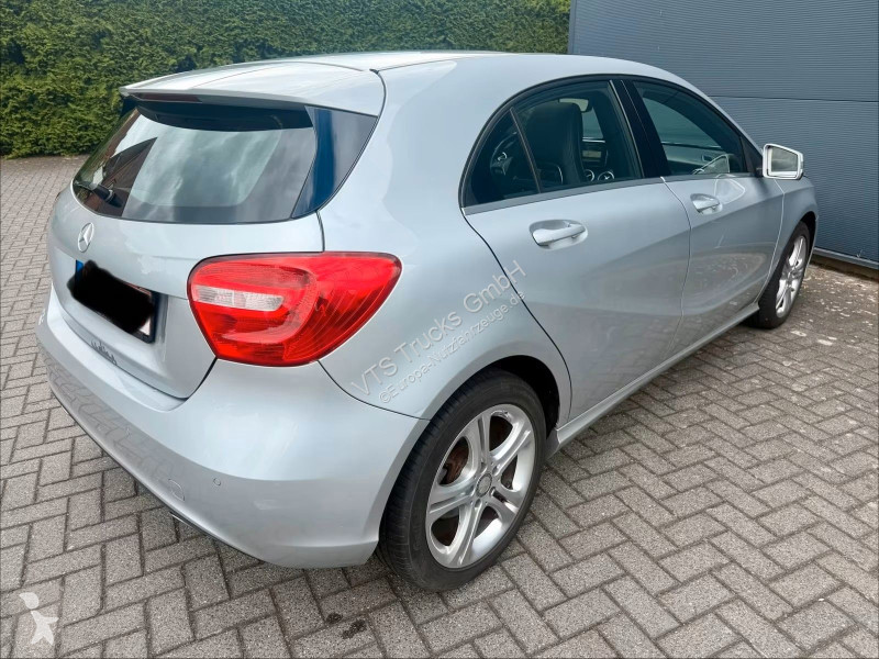 Furgoneta Mercedes A 180 Urban Pano/Auto/Navi/PDC