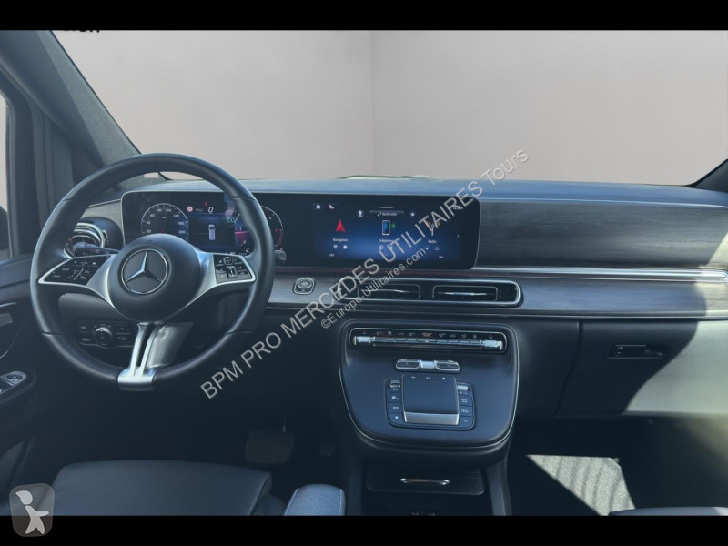Furgoneta Mercedes 300 d Extra-Long Avantgarde...