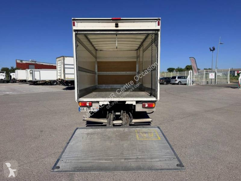Haszongépjármű Renault 145 DCI