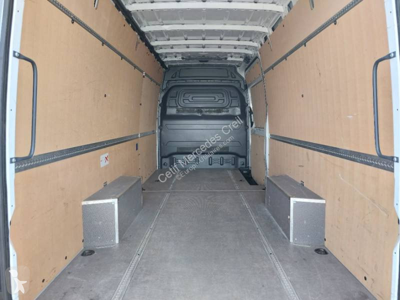Haszongépjármű Mercedes 317 CDI