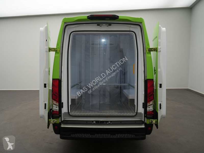 Furgoneta Iveco 35S16