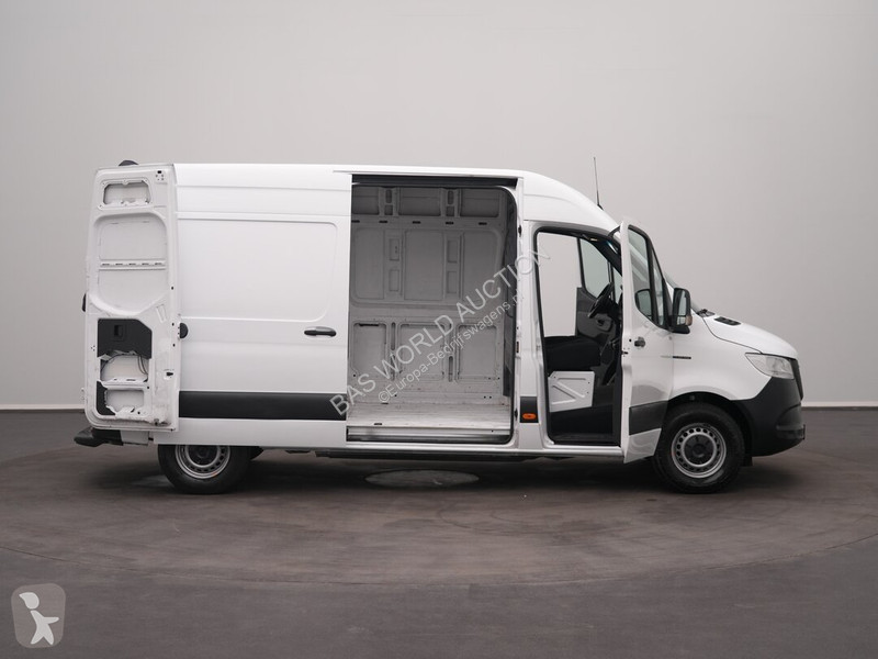 Haszongépjármű Mercedes 312