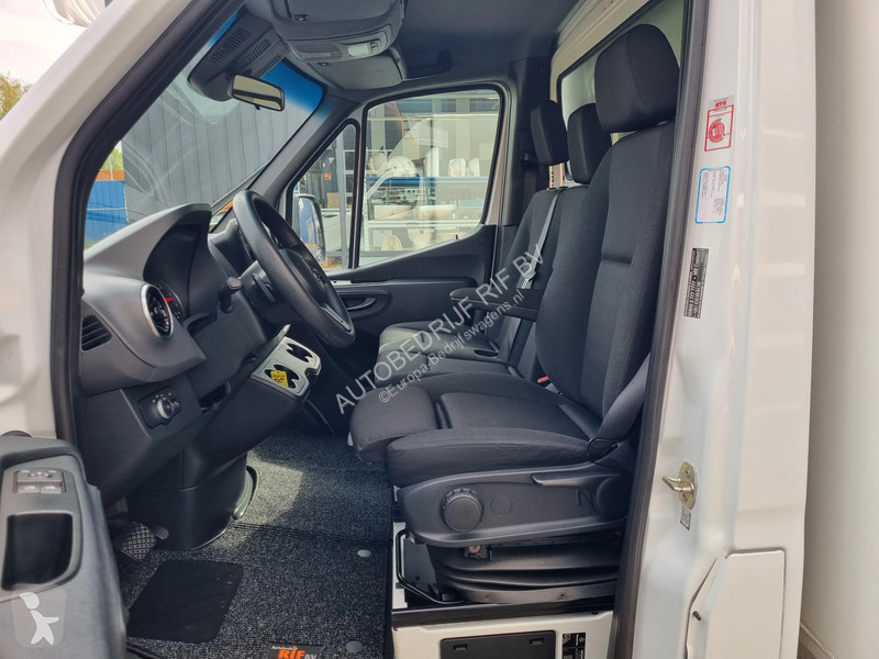 Haszongépjármű Mercedes 516 CDI