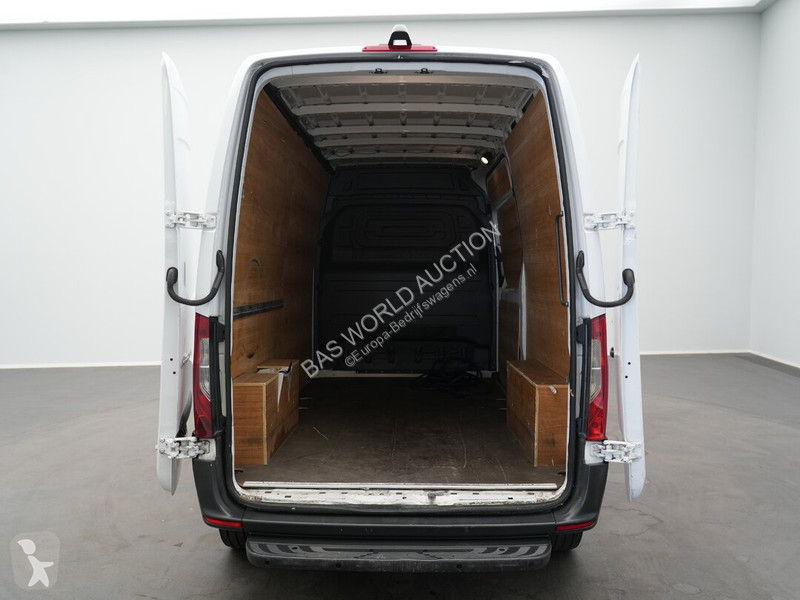 Haszongépjármű Mercedes 312