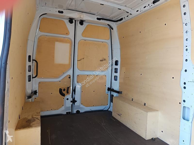 Haszongépjármű Renault F3500 L2H2 DCI 135 CONFORT