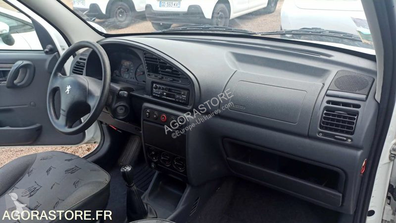 Veículo utilitário Peugeot PARTNER