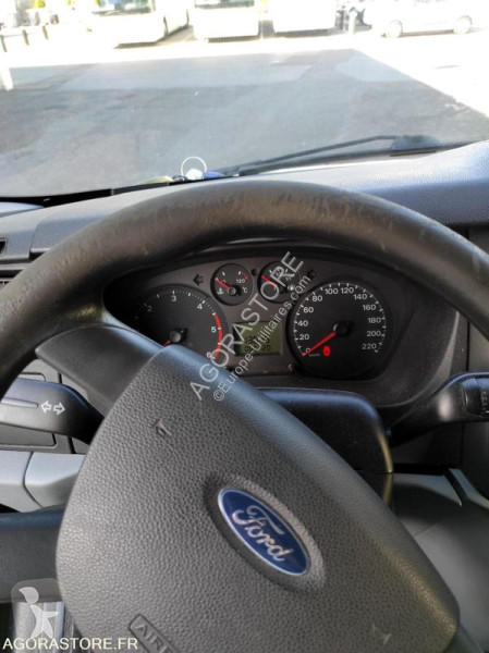 Veículo utilitário Ford TRANSIT