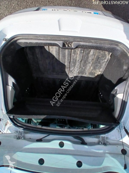Veículo utilitário Renault CLIO