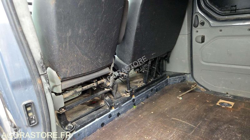 Veículo utilitário Renault TRAFIC